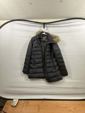 Covington Puffer Jacket Size M Black Hooded Faux Fur